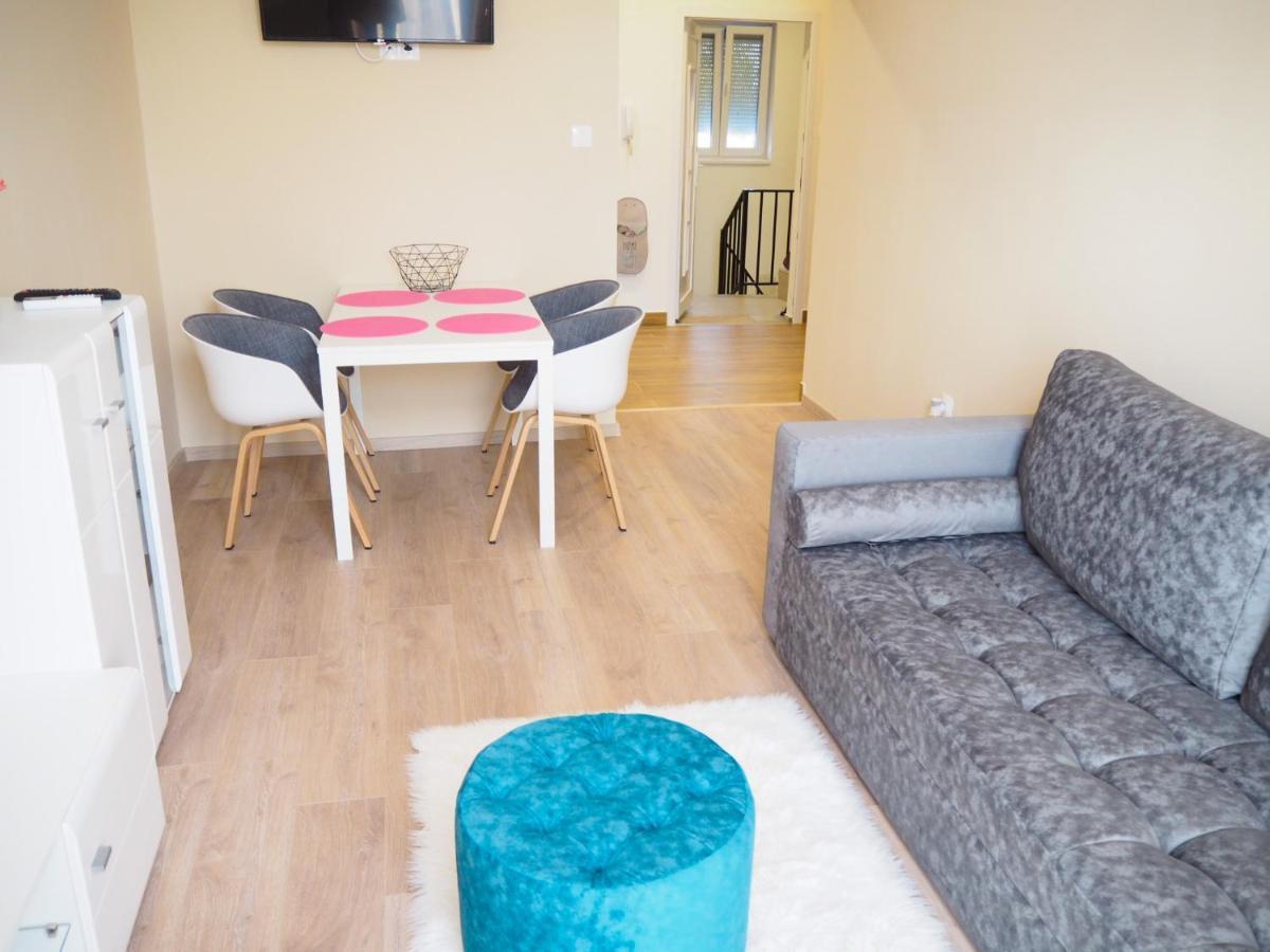 Holiday Apartmanház Harkány Exteriér fotografie